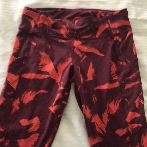 Lululemon tights